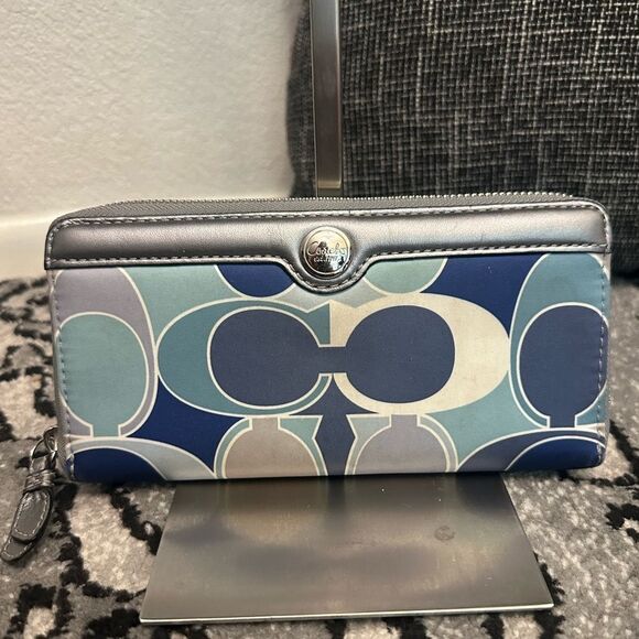 Coach POPPY Blue and Gray Women's Wallet - Picture 2 of 12